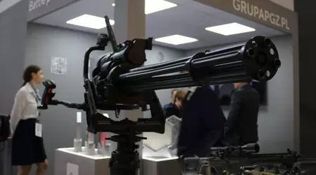 Polen præsenterer WLKM-maskingevær, der med succes kan skyde fjendtlige droner ned