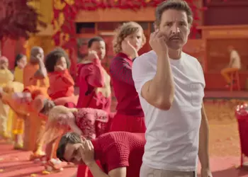 Skuespilleren Pedro Pascal spiller hovedrollen i ...