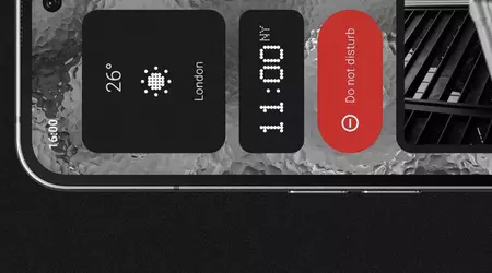 Flad skærm med hul i midten og smalle kanter: Intet er begyndt at drille telefonens udseende (2)
