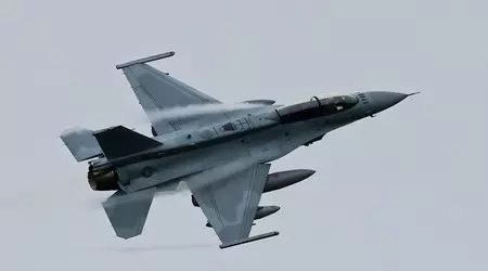 I stedet for sovjetisk skrammel: Bulgarien har modtaget sit første F-16D