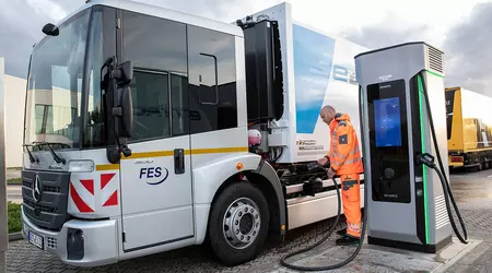 Mercedes-Benz er begyndt at bruge remanufacturerede batterier i elektriske lastbiler