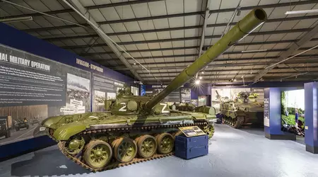 Det britiske tankmuseum står for en udstilling om krigen i Ukraine