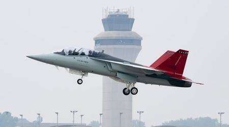 U.S. Air Force modtager det længe ventede Boeing T-7A Red Hawk-fly i næste uge.