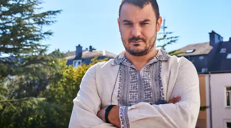 Interview med Denis Dovgopoly: Vi er nødt til at sende et budskab til alle virksomheder - "Hvis I bliver i Rusland, vil det skade jer".