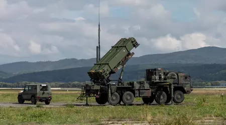 Tyskland vil give Ukraine et ekstra Patriot-luftforsvarssystem til vinter, som vil yde beskyttelse mod ballistiske og hypersoniske missiler.