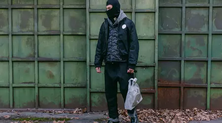 Et smukt øjeblik: udviklerne af Disco Elysium præsenterede en taske i form af en taske med spillets hovedperson