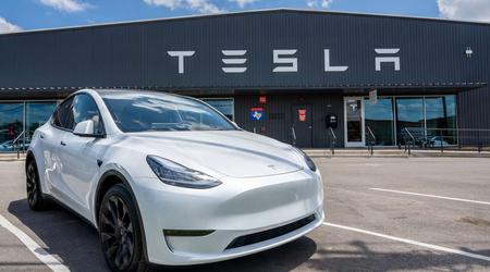 Tesla tilbagekalder 125.000 biler på grund af problemer med sikkerhedsseler