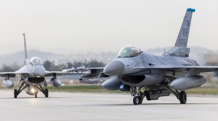 F-16 Fighting Falcon er vendt tilbage til Kunsan-basen efter at have afsluttet et fem måneder langt renoveringsprojekt til 22 millioner dollars.