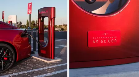 Ford tilbyder gratis Tesla Supercharger-adaptere til lindetræer til ejere af elbiler