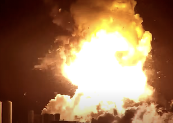 Elon Musks Starship-raket eksploderer under forberedelse ...