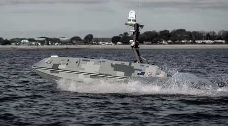 Storbritannien fremviser MARS overfladedron, der kan bære angreb UAV'er