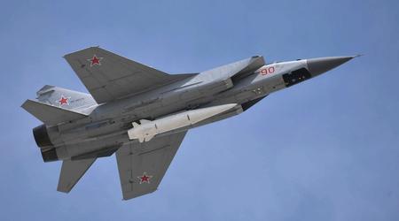 Russerne har udstationeret fjerdegenerations MiG-31K-kampfly på Krim, som kan affyre Kh-47M2 pseudo-hypersoniske missiler.