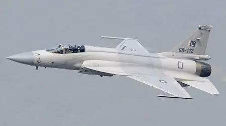 Pakistan udformer JF-17 kampfly med kinesiske langdistance PL-15 missiler