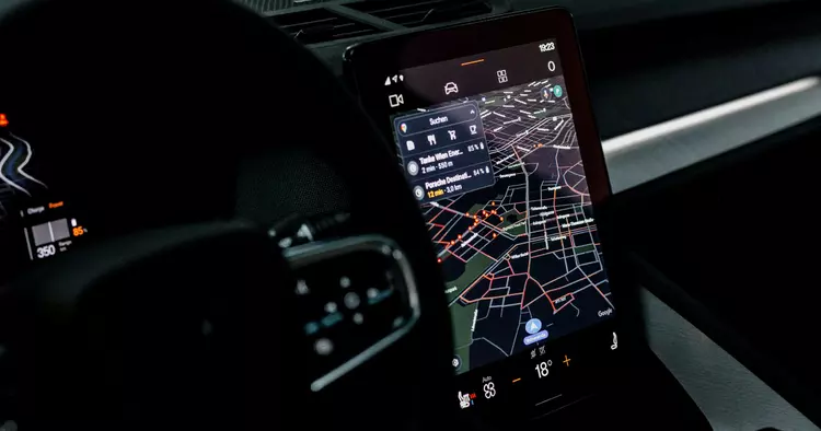 Google integrerer Gemini i Android Auto ...