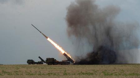Generalstaben viste video af fælles missilaffyringer fra ukrainske Uragan- og Bureviy-multiraket-systemer