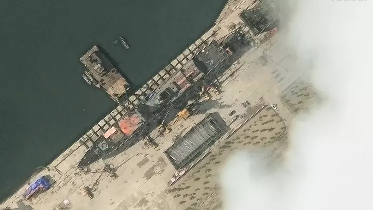 Nordkorea hæver endelig den beskadigede destroyer: ...