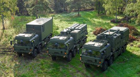 Tyskland har overdraget det fjerde IRIS-T jord-til-luft-missilsystem til Ukraine; det kan nedskyde fly, helikoptere, UAV'er og krydsermissiler.