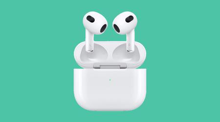 Apple har frigivet en ny version af softwaren til AirPods 3