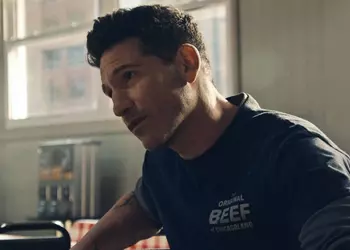 Jon Bernthal, der spillede Punisher, slutter ...
