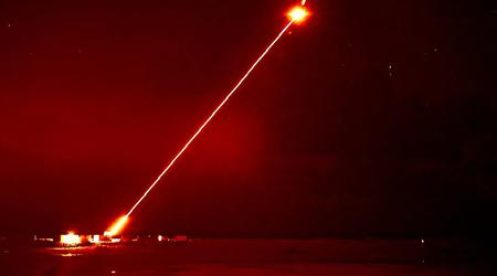 Storbritannien vil give Ukraine en prototype af DragonFire-laservåben, der kan ramme ethvert mål med lysets hastighed