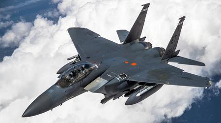 F-15EX Eagle II med AMRAAM- og JASSM-missiler kan blive det tungest bevæbnede jagerfly nogensinde.