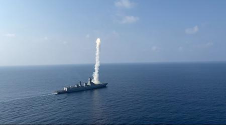 Den indiske destroyer Rajput har med succes affyret det supersoniske krydsermissil BrahMos