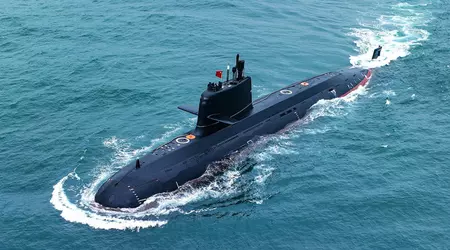 Kina har udviklet et unikt ubemandet Feiyi-system, der sendes op i luften fra en ubåd og kommer ud igen.