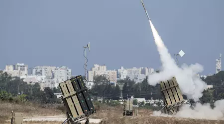 Israel har leaset to Iron Dome-batterier fra USA i 11 måneder og køber dem måske tilbage på grund af det mest massive raketangreb i 50 år.
