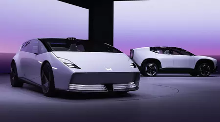 Prototyperne af Honda 0 Saloon og Honda 0 SUV fik deres debut på CES 2025. Produktionen starter i 2026 på Honda EV Hub-fabrikken i Ohio.
