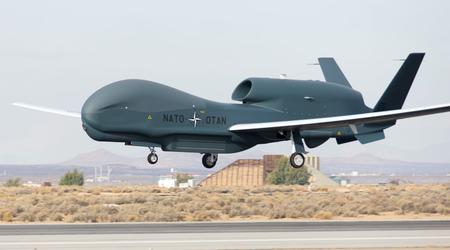 USA's strategiske drone RQ-4B Global Hawk har gennemført en syv timer lang mission over Sortehavet og er kommet inden for 150 kilometers afstand af Krim.