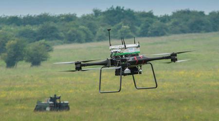 Storbritannien overfører Malloy-droner til Ukraine, som kan bære våben og endda sårede: (video)