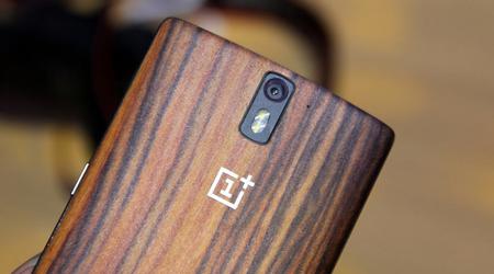 Insider: OnePlus 12 kan få en særlig version med en bagside af træ som OnePlus One og OnePlus 2