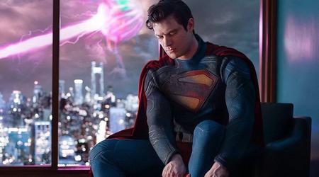 James Gunn afslører det første billede af David Corensworth som den nye Superman: men hvad er det for et mystisk væsen i baggrunden?