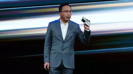 Honors CEO træder uventet tilbage fra sin post