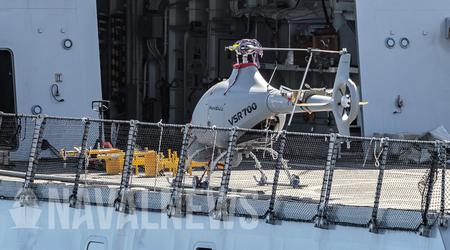 Den franske flåde er begyndt at teste den ubemandede helikopter VSR700 på fregatten Provence i Aquitaine-klassen.