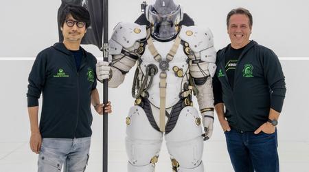 Xbox-chef Phil Spencer har besøgt hovedkvarteret for Kojima Productions studio. At dømme efter billederne var mødet med Hideo Kojima en succes.