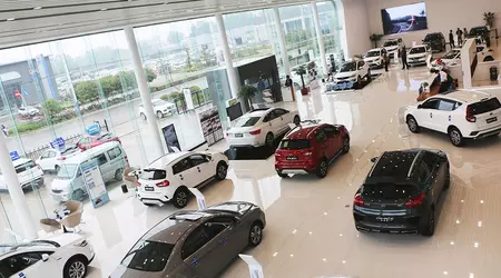 Kina har afvist planer om at forbyde videresalg af nye biler