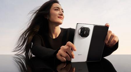 Huawei offentliggjorde priserne på den foldbare smartphone Mate X5 med den skandaløse processor Kirin 9000S - topmodifikationen koster 2335 dollar