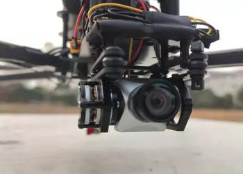 "Shmavik" i stedet for DJI Mavic. ...