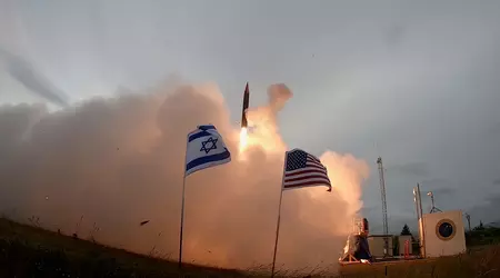 Israel har officielt annonceret den første opfangning nogensinde af et missil ved hjælp af det ekstraatmosfæriske missilforsvarssystem Arrow-3.