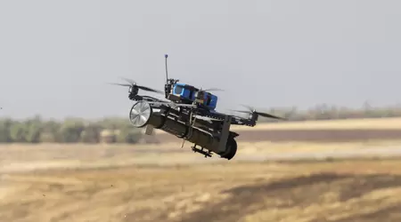 Ukrainsk FPV-drone har første gang ødelagt en fjendtlig infanterist med en granatkaster