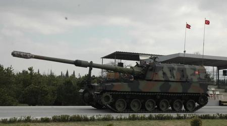 Tyrkiet modtog de første selvkørende Firtina II-haubitser af egen produktion med tyske fremdriftssystemer og en skudvidde på 40 kilometer.