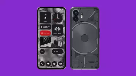 Annoncering tæt på: Intet driller Phone 2a