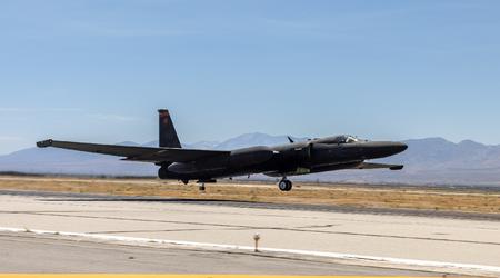 Det ikoniske U-2 Dragon Lady strategifly foretog sin jomfruflyvning med opgraderet flyelektronik.