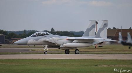 Boeing afslutter leveringen af F-15QA Eagle-kampfly til Royal Qatar Air Force i henhold til en kontrakt på 12 mia. dollars.