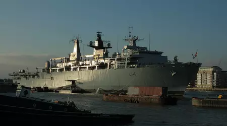 Brasilien kan købe dekommissionerede Albion amfibiske angrebsskibe fra Storbritannien