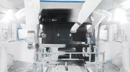 Mercedes-Benz fabrik lancerer innovativ metode til lakering af lastbilkabiner