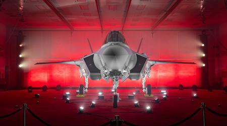 Lockheed Martin præsenterer det første polske F-35 Husarz-kampfly 