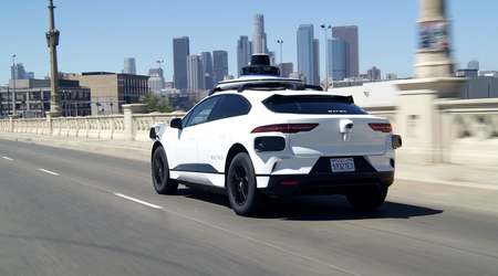 Waymo lancerer betalte robottaxier i Los Angeles