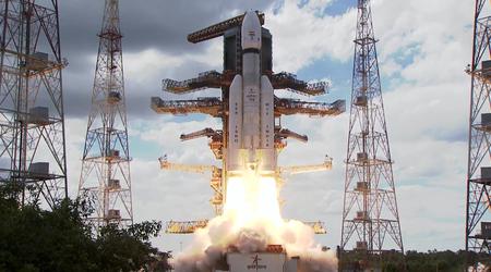 Indien har opsendt en GSLV Mk III-raket til månen med rumfartøjet Chandrayaan-3 og roveren Pragyan, som vil lande i slutningen af august.